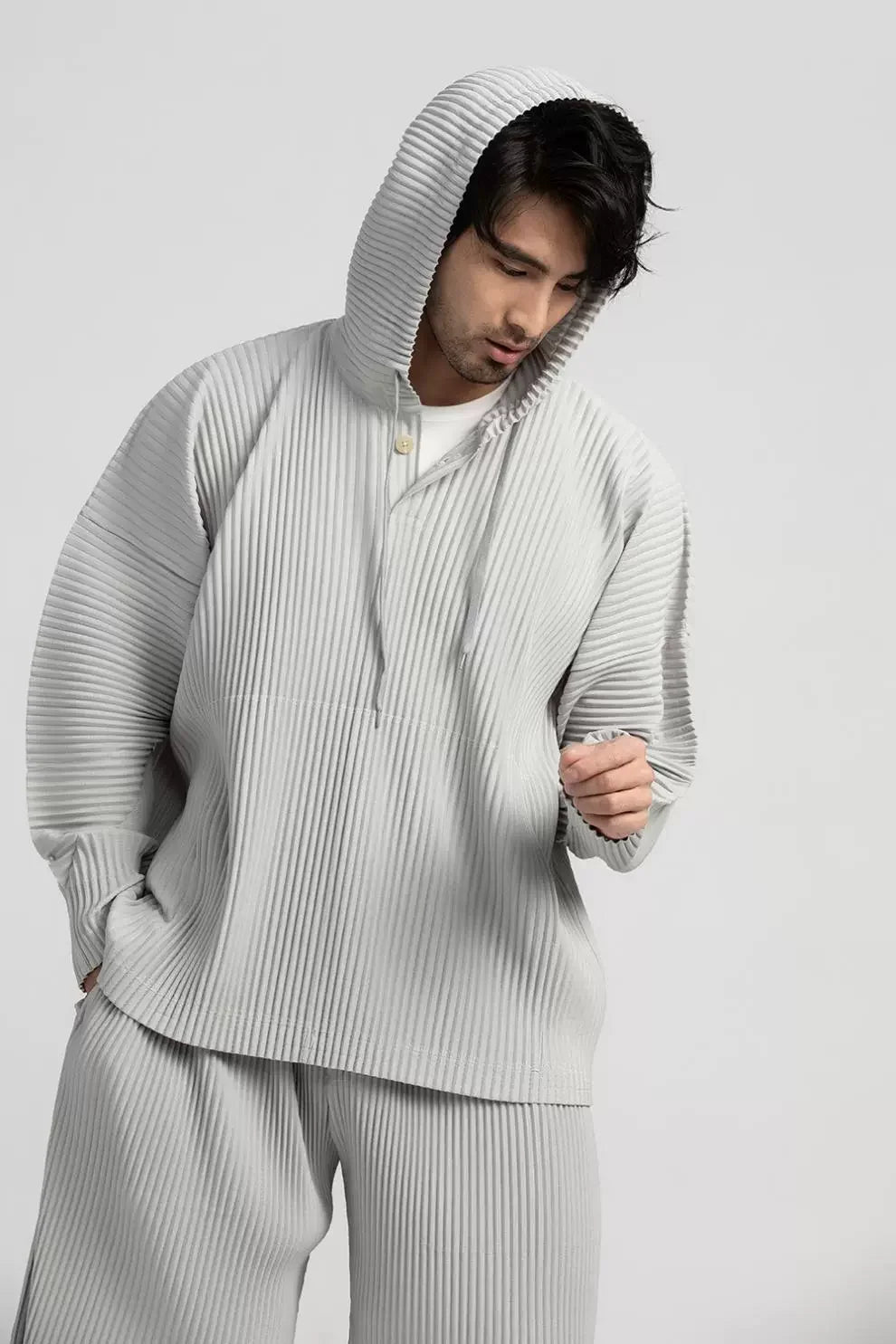 Breathable Loose-fit Hooded Top